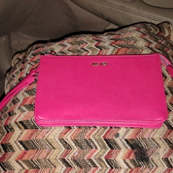 Nine West Handbags - Nine West Vibrant Pink Wristlet Clutch